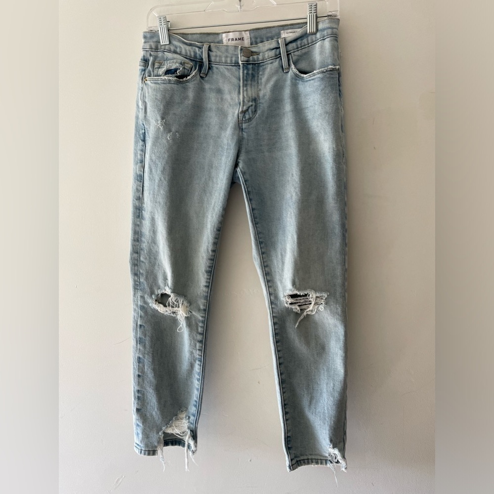 Frame Le‎ Garcon Crop Jeans Distressed Size 26